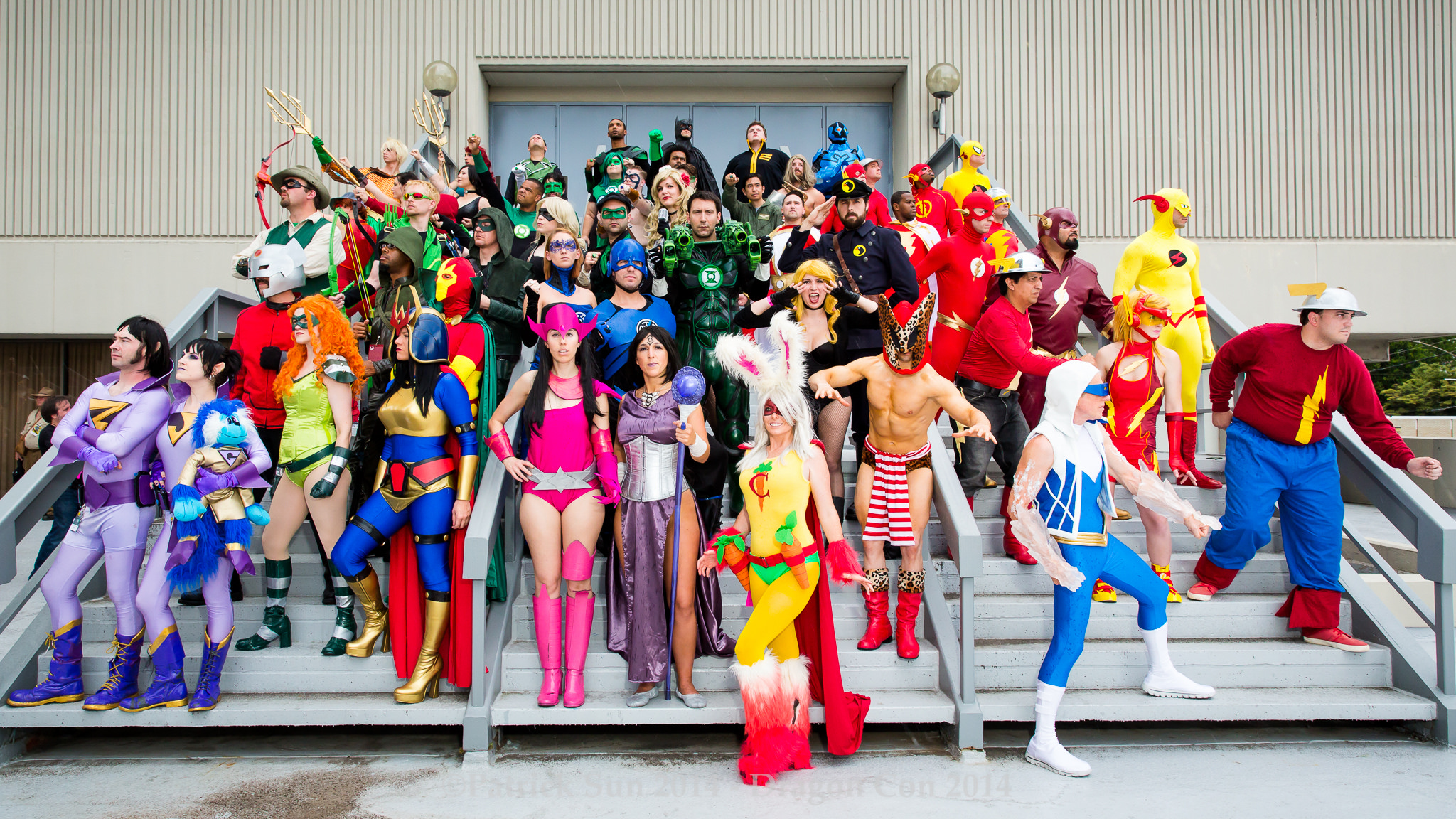 Dragon Con 2014 DC Comics Cosplay - Superhero Costuming Forum - photo by Patrick Sun